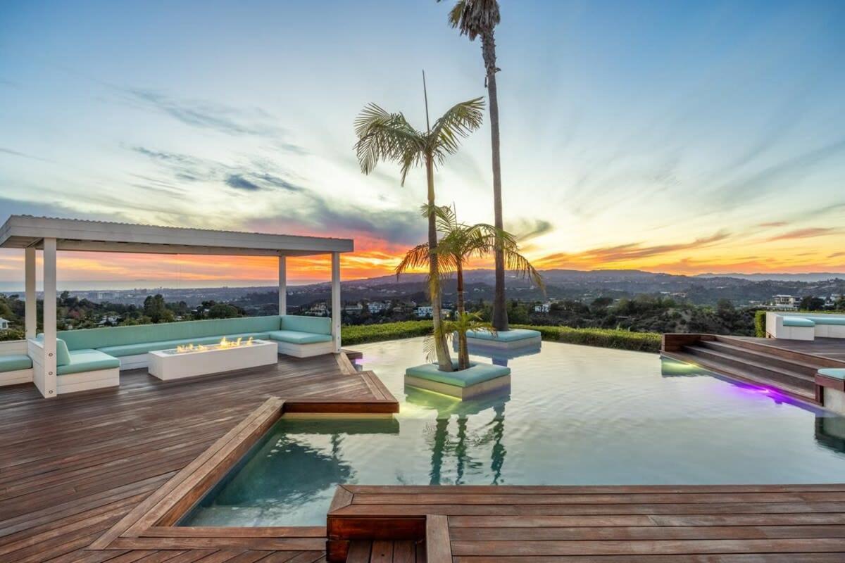 Crest Estate By Awhile Hébergement de vacances Los Angeles