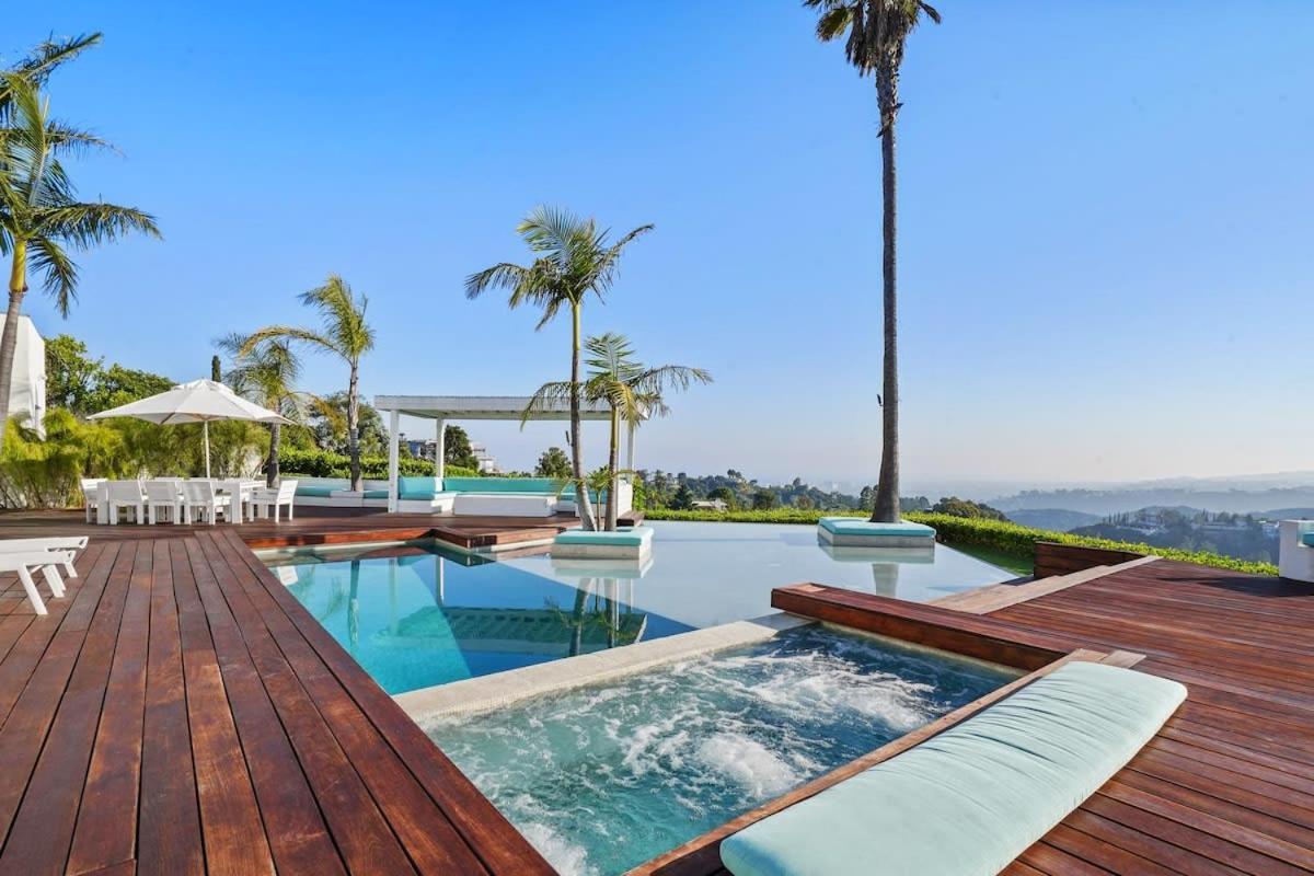 Crest Estate By Awhile *
