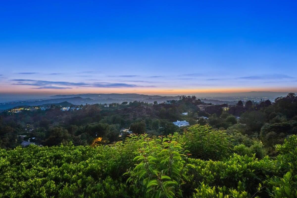 Crest Estate By Awhile Los Angeles