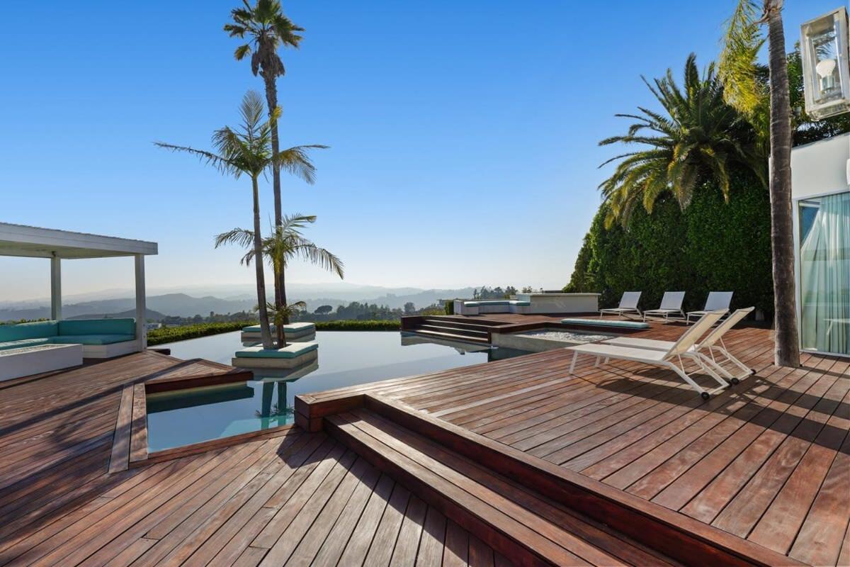Сasa de vacaciones Crest Estate By Awhile *