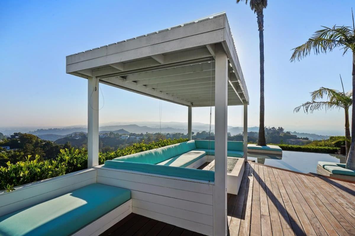 Crest Estate By Awhile *