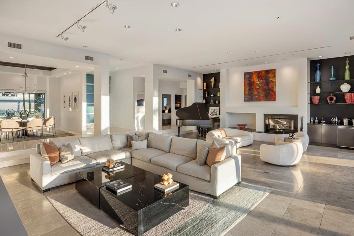 Crest Estate By Awhile * Los Ángeles